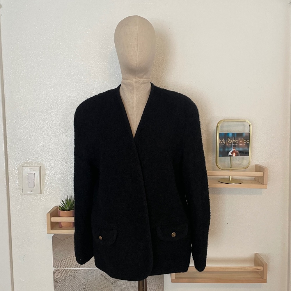Tan Jay Vintage Black Wool Blend Boucle Cardigan Jacket Gold Button‎ Size 10